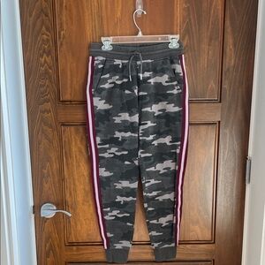 Eddie Bauer Kids Gray Camo Joggers with Red Stripes